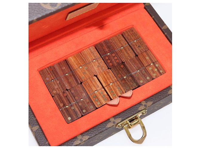 LOUIS VUITTON Conjunto de Dominó Monograma Coffret Dominó Transparente LV Auth 155106SM - vista 26