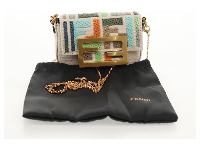 Fendi Pochette Nano Baguette in Tela Zucca Multicolore Auth 153326M - vista 12