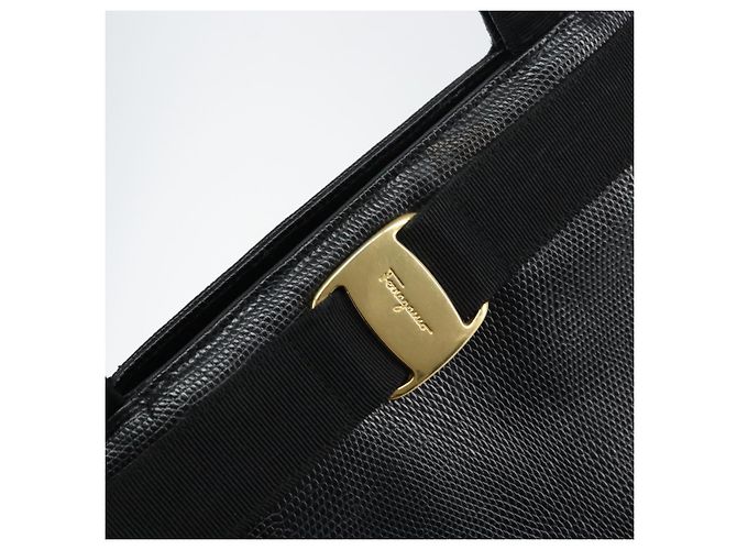 Borsa Tote Vala in pelle nera e oro Auth BA8688 di Salvatore Ferragamo Nero D'oro - vista 14