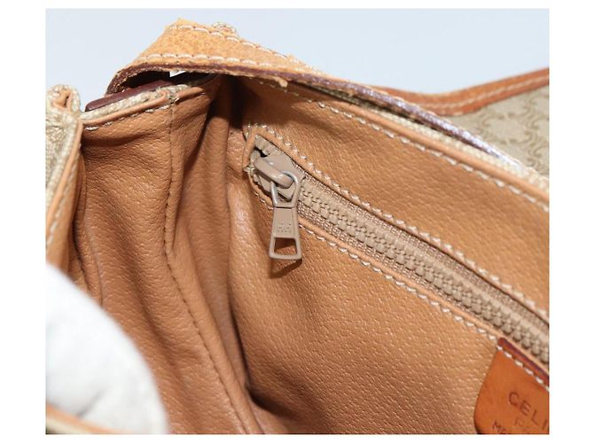Céline Borsa a Spalla in Tela Macadam CELINE PVC Beige Oro Auth 143671 D'oro - vista 20