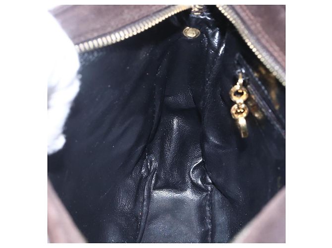 Borsa a spalla Gancini in suede marrone e oro Auth 155065 di Salvatore Ferragamo D'oro - vista 19