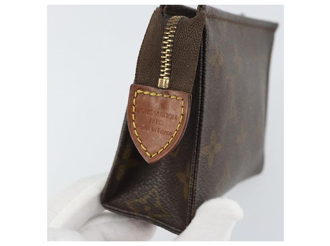 LOUIS VUITTON Poche Toilette Monogram 15 M47546 LV Auth bs31317 Monogramma - vista 12
