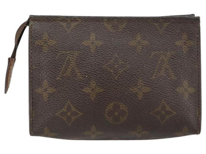 LOUIS VUITTON Poche Toilette Monogram 15 M47546 LV Auth bs31317 Monogramma - vista 3