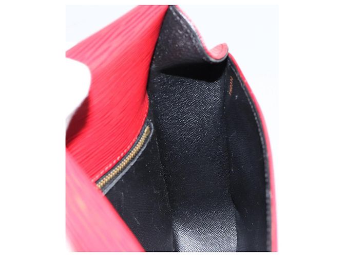 LOUIS VUITTON Borsa a Spalla Epi Saint Cloud GM Rossa M52197 LV Auth BA8157 Rosso - vista 20