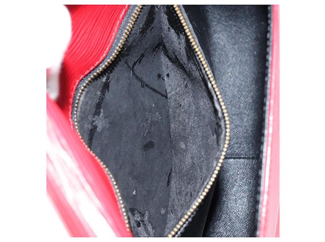 LOUIS VUITTON Borsa a Spalla Epi Saint Cloud GM Rossa M52197 LV Auth BA8157 Rosso - vista 23