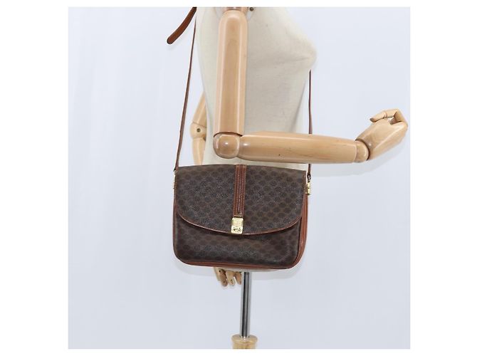 Céline Borsa a Spalla in Tela Macadam CELINE in Pelle PVC Marrone Oro Auth 148183 D'oro - vista 25