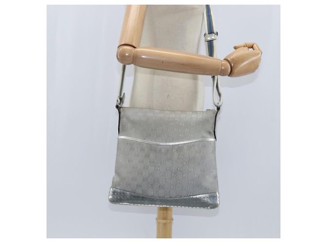 Borsa a Spalla GG Canvas Sherry Line Gucci Grigio Argento 145857 Auth 150515 Marrone - vista 22