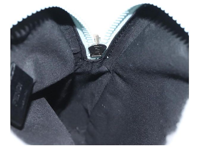 FENDI Baguette Handy-Tasche Schultertasche Nylon Hellblau Auth 151373M - Ansicht 24