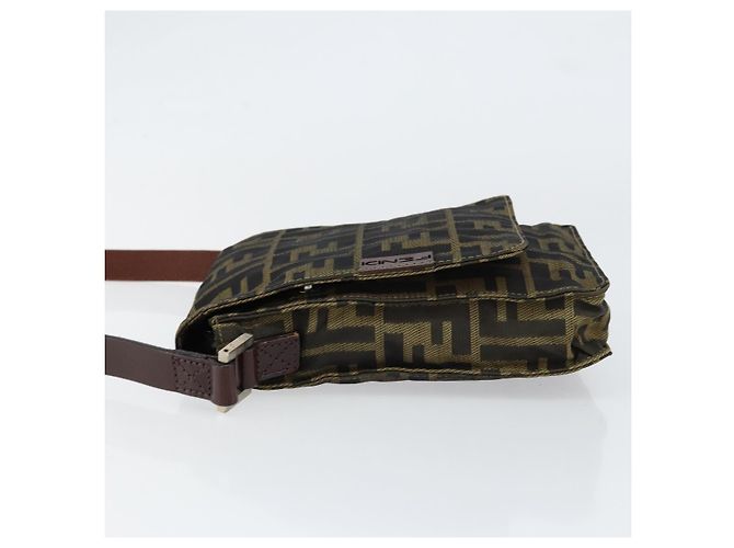 FENDI Zucca Canvas Shoulder Bag Black Brown Auth gh1238 - view 4