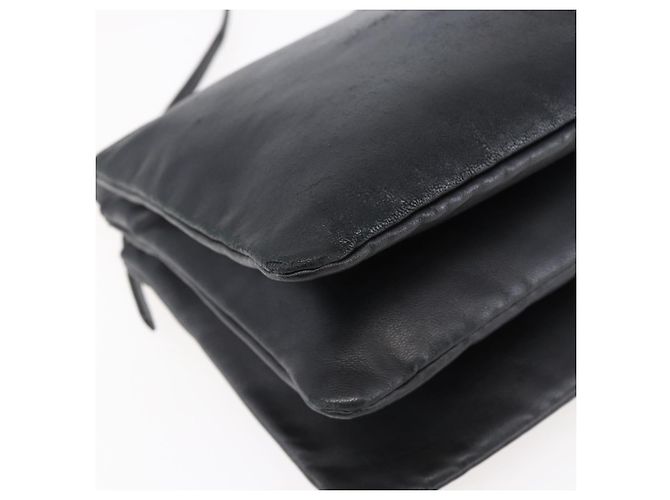 Céline Borsa a spalla Trio Small in pelle nera e oro Auth BA7683 Nero D'oro - vista 16