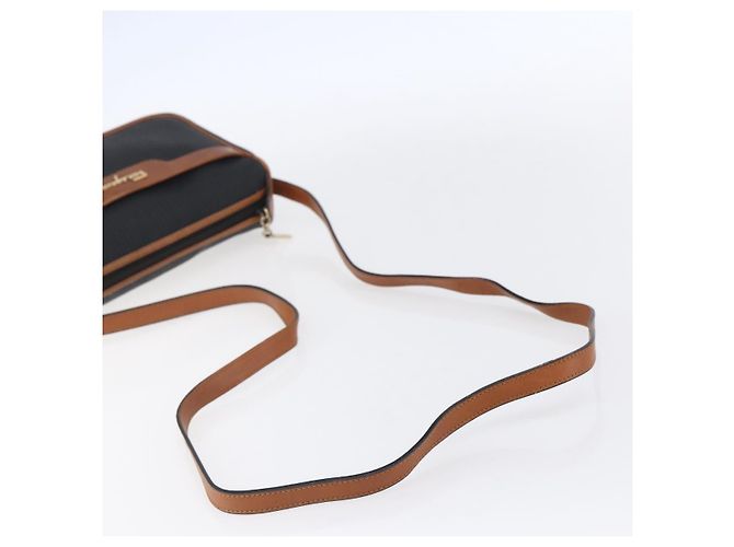 Borsa a Spalla Salvatore Ferragamo in Pelle PVC Nera Oro Auth BA7532 Nero D'oro - vista 7