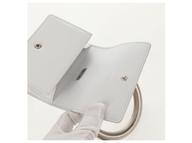 Pochette in pelle bianca e argento Auth 150881AV di Salvatore Ferragamo Bianco - vista 19