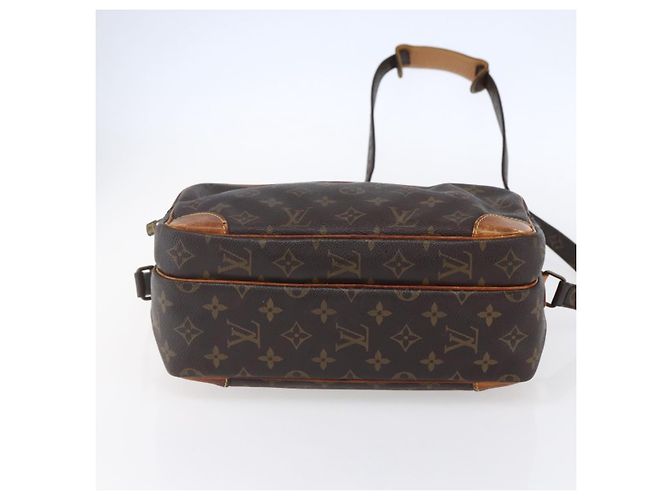 LOUIS VUITTON Borsa a Spalla Monogram Nile M45244 LV Auth ep11856 Monogramma - vista 5