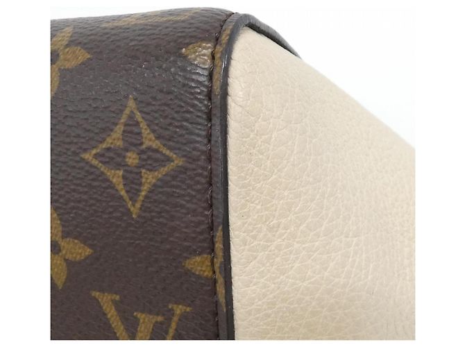 Borsa Louis Vuitton Monogram Fold Tote PM M45389 Nero Crudo Fuschia - vista 3