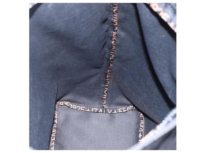 Borsa a mano FENDI in nylon nero Auth ep11928 - vista 18