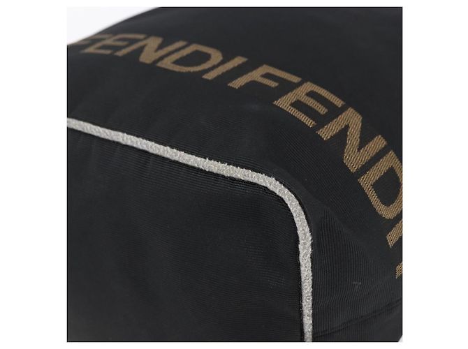 Borsa a mano FENDI in nylon nero Auth ep11928 - vista 9