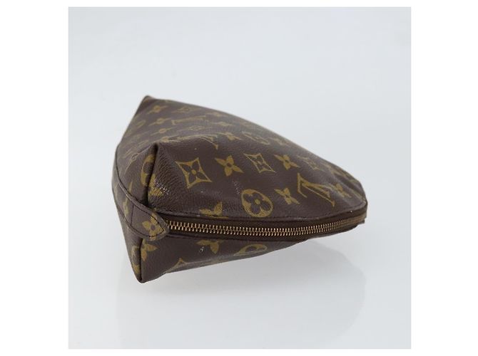LOUIS VUITTON Trousse Demi Ronde Monogram Pouch Cosmétique M47520 LV Auth 152763 Monogramme - vue 3