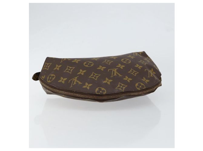 LOUIS VUITTON Trousse Demi Ronde Monogram Pouch Cosmétique M47520 LV Auth 152763 Monogramme - vue 5
