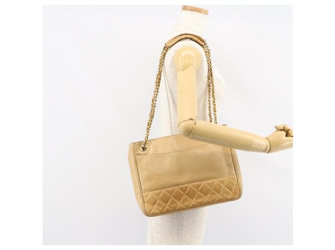 Borsa a Spalla CHANEL in Pelle di Agnello Beige Oro CC Auth BA7752 D'oro - vista 22