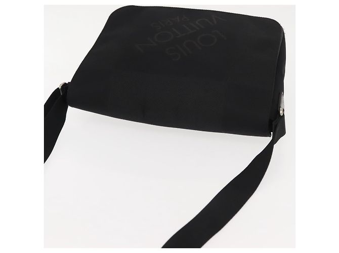 LOUIS VUITTON Borsa a Spalla Petite Message Damier Geant Nera M93618 Auth 152117 Nero - vista 14