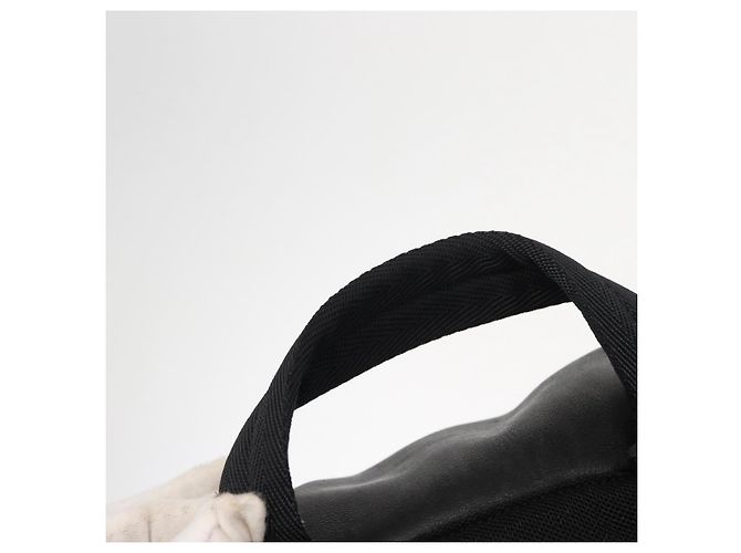 Zaino in pelle nera e argento PRADA Auth 121332 Nero - vista 14