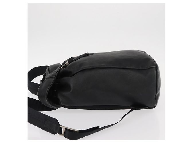 Zaino in pelle nera e argento PRADA Auth 121332 Nero - vista 4
