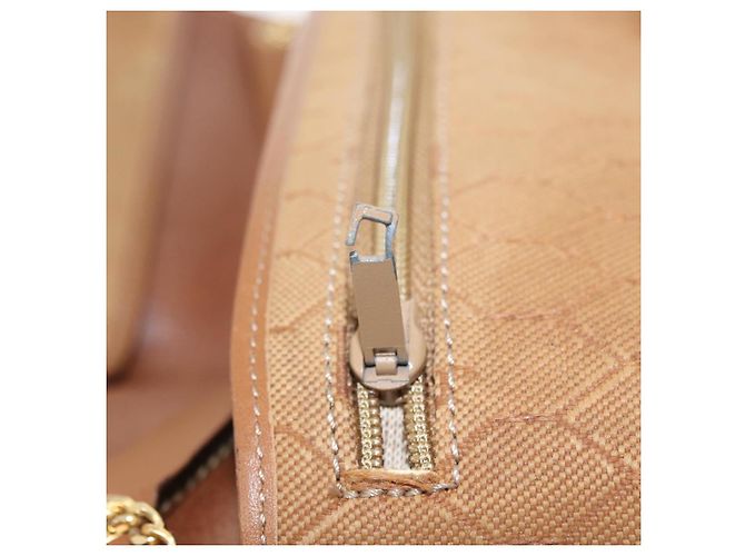 Borsa a spalla in tela a nido d'ape Christian Dior con catena, oro e marrone, Auth 151879 D'oro - vista 22