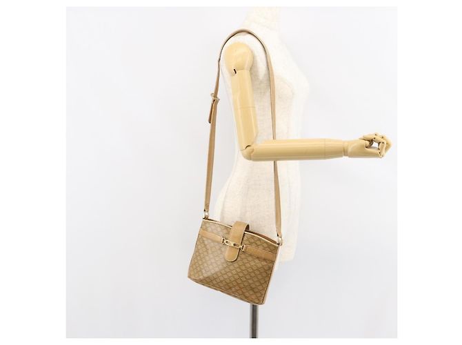 Céline Borsa a Spalla in Tela Macadam CELINE PVC Beige Oro Auth 151047 D'oro - vista 23