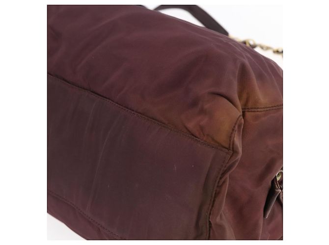 Borsa Tote a Catena Prada in Nylon Bordeaux e Oro Auth ar13821 D'oro Bordò - vista 12