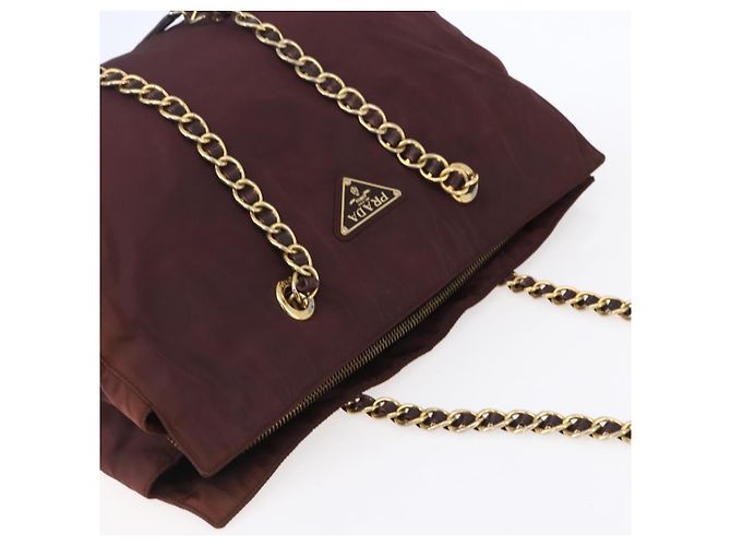 Borsa Tote a Catena Prada in Nylon Bordeaux e Oro Auth ar13821 D'oro Bordò - vista 6