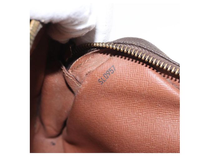LOUIS VUITTON Clutch Marly Dragonne GM Monogram M51825 LV Auth BA8303 Monogramma - vista 12