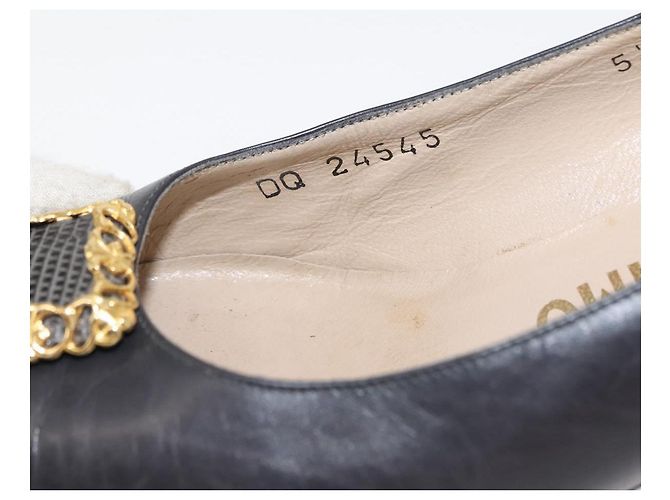 Salvatore Ferragamo Décolleté in Pelle Nera Oro Auth ti3478 Nero D'oro - vista 39
