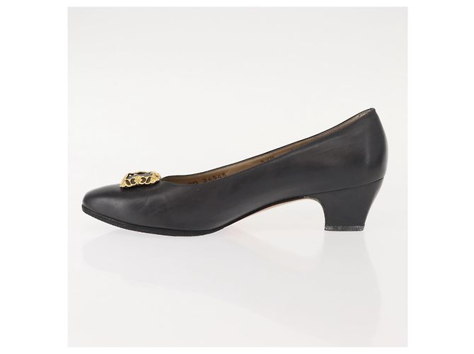 Salvatore Ferragamo Décolleté in Pelle Nera Oro Auth ti3478 Nero D'oro - vista 5