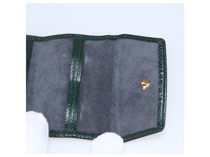 LOUIS VUITTON Taiga Botón de Puño Cuffs metal Tono Oro LV Auth 156221 - vista 10