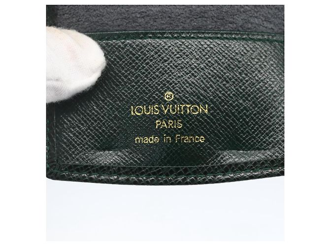 LOUIS VUITTON Taiga Botón de Puño Cuffs metal Tono Oro LV Auth 156221 - vista 8