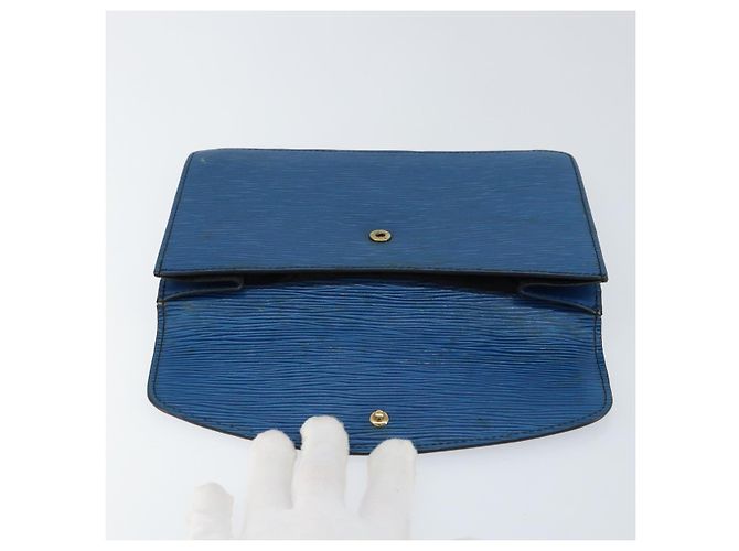 LOUIS VUITTON Clutch Montaigne 23 Epi Blu M52665 LV Auth 149969 - vista 9