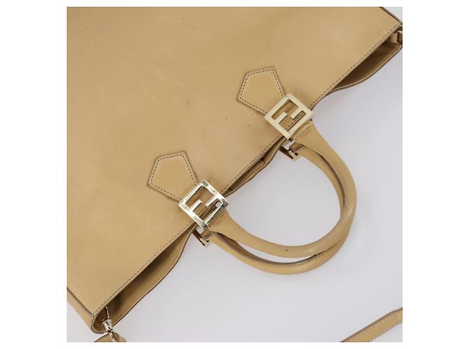 FENDI Tote Bag aus Leder 2 in 1 beige gold Auth ep12126 Golden - Ansicht 6