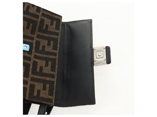 Borsa a Spalla FENDI Baguette in Tela Zucca Nera Marrone Argento Auth 146069M Nero - vista 17