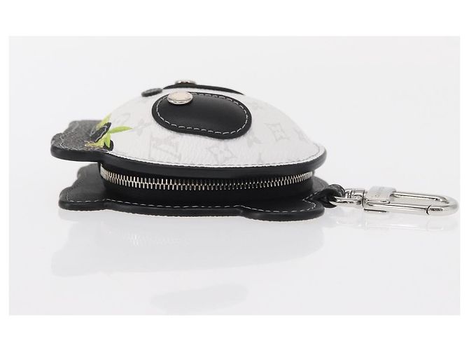 LOUIS VUITTON Portachiavi Monogram L Panda Charm Bianco Nero M03397 Auth 155958SM Monogramma - vista 3