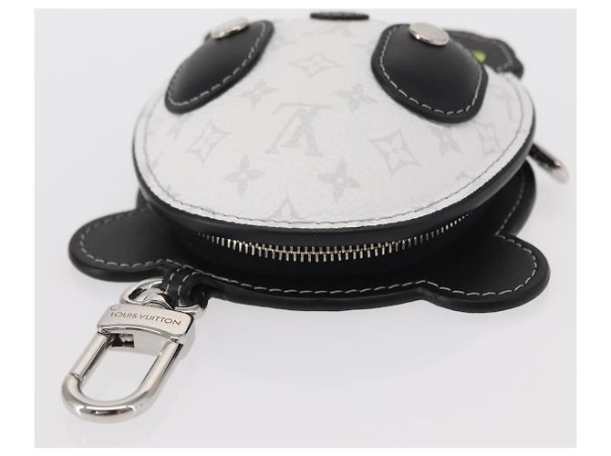 LOUIS VUITTON Portachiavi Monogram L Panda Charm Bianco Nero M03397 Auth 155958SM Monogramma - vista 6