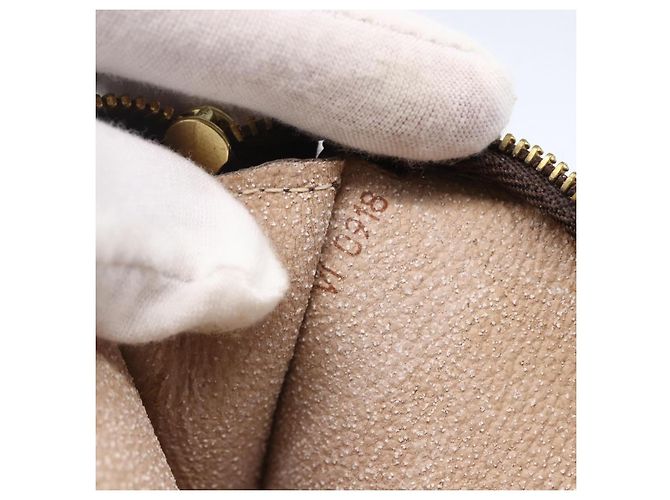 Bucket LOUIS VUITTON Monogramma Secchiello PM Pochette Accessorio LV Auth th6443 - vista 12
