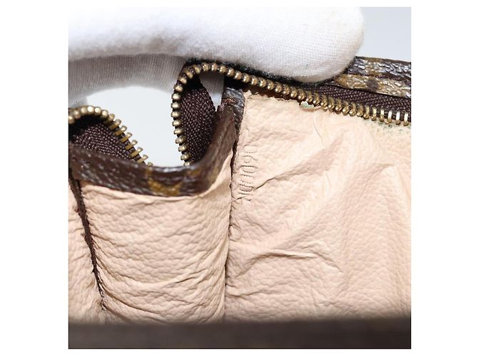 LOUIS VUITTON Poche Toilette Monogram 19 M47544 LV Auth bs29845 Monogramma - vista 12
