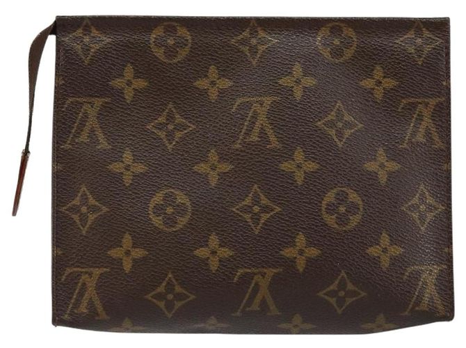 LOUIS VUITTON Poche Toilette Monogram 19 M47544 LV Auth bs29845 Monogramma - vista 2