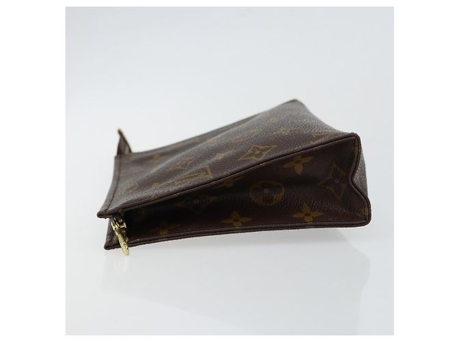 LOUIS VUITTON Poche Toilette Monogram 19 M47544 LV Auth bs29845 Monogramma - vista 4