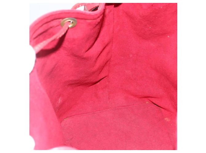 Noe LOUIS VUITTON Borsa a Spalla Petit Noé Epi Rossa M44107 LV Auth BA6525 Rosso - vista 18