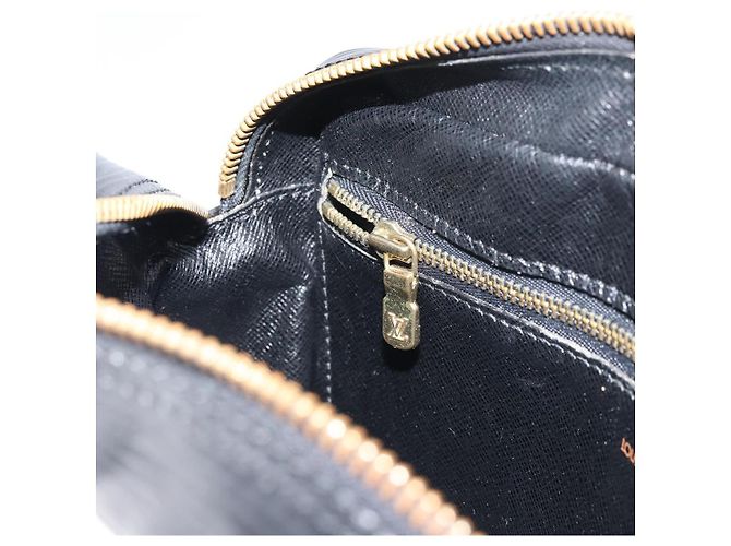 LOUIS VUITTON Borsa a Spalla Epi Trocadero 23 Nera M52302 LV Auth 153757 Nero - vista 21