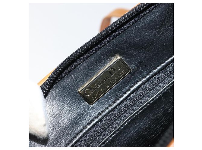Borsa a Spalla Christian Dior in Pelle Nera e Oro Auth BA8210 Nero D'oro - vista 18
