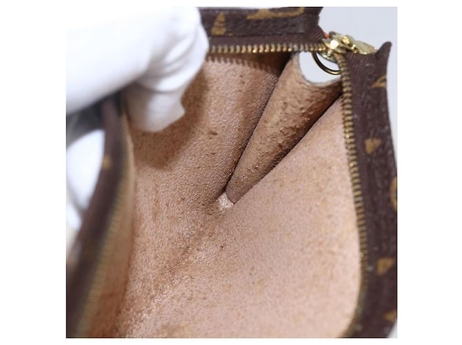 LOUIS VUITTON Monogram Bucket GM Accessory Pouch LV Auth kk597 - view 11