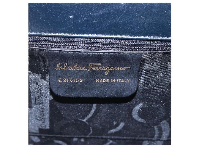 Borsa a Spalla Gancini in Pelle Salvatore Ferragamo Blu Navy Oro Auth 149086 D'oro - vista 12