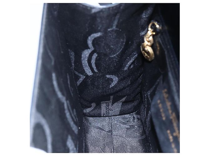 Borsa a Spalla Gancini in Pelle Salvatore Ferragamo Blu Navy Oro Auth 149086 D'oro - vista 20